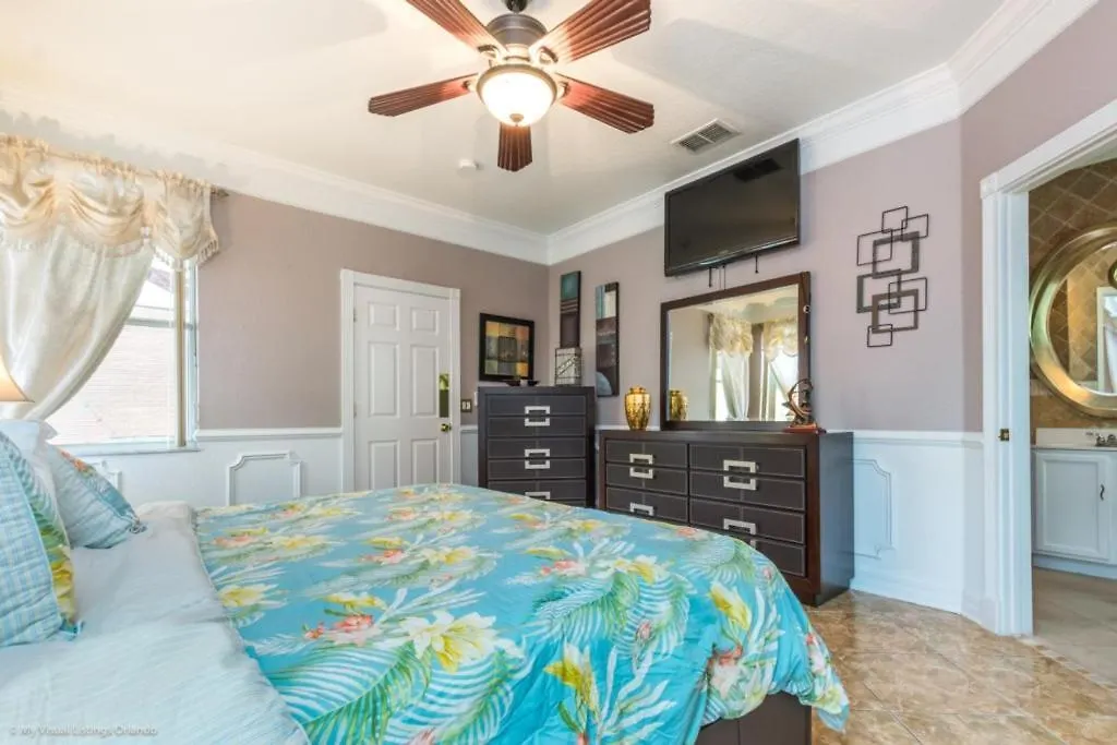 Holiday home Elegant Blue Escape Pool Retreat Villa Davenport United States